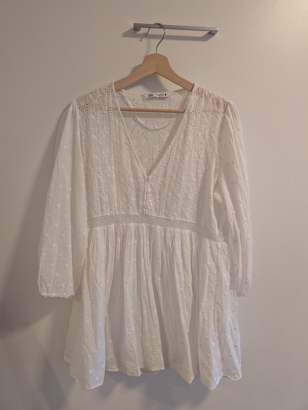 Zara Cream Eyelet Lace V-Neck Tunic